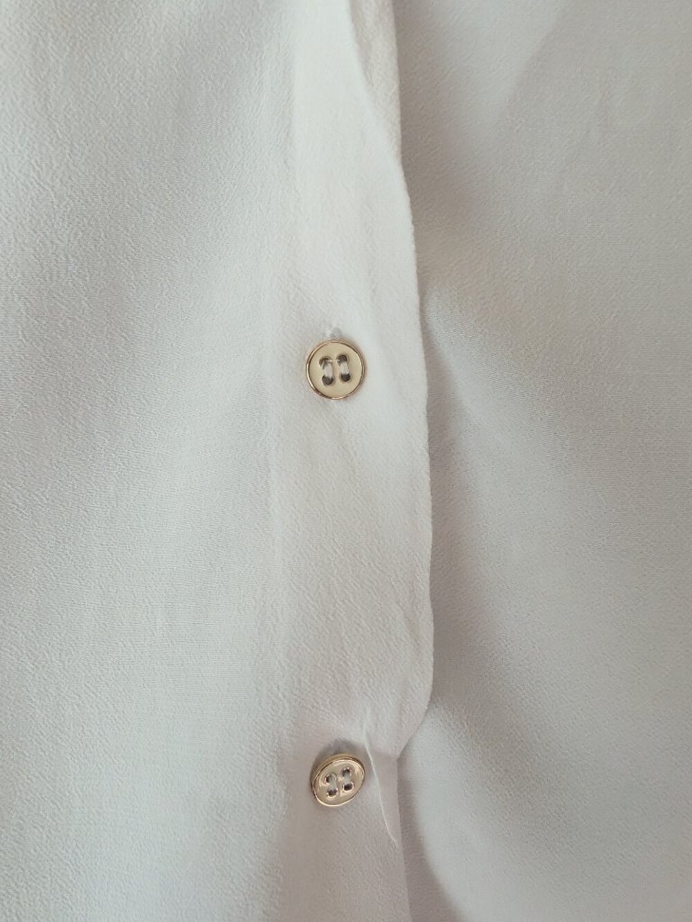 Simple White Translucent Shirt - Picture 5 of 9